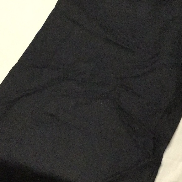 Black Cotton Blend Capris for Casual Wear - Picture 6 of 7